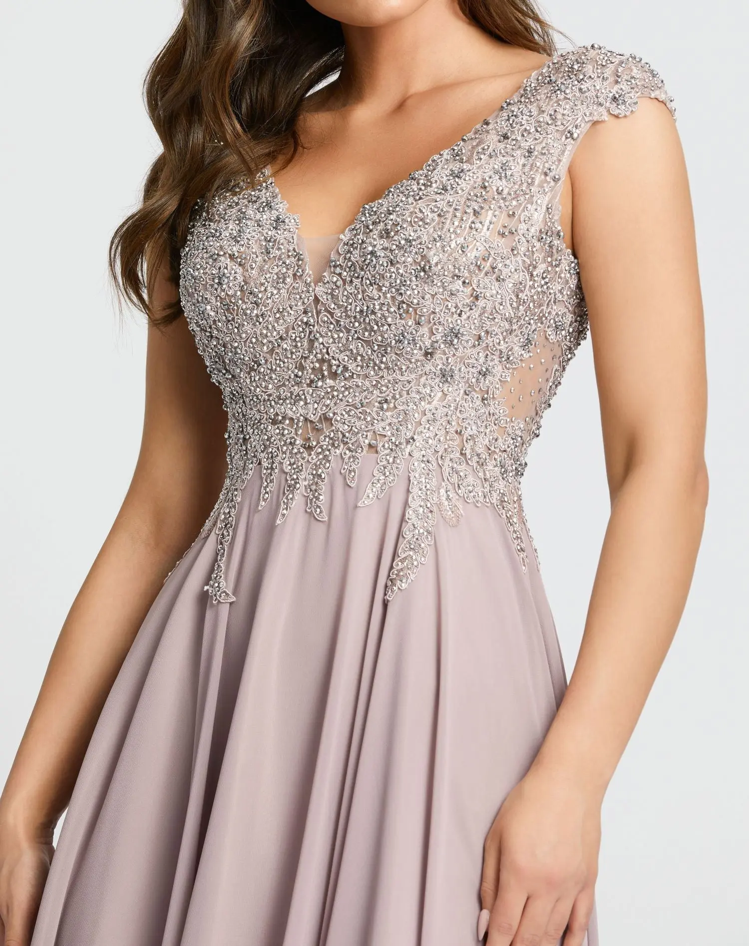 Light Purple Cap Sleeve Applique Bodice Flowy Gown - Image 2