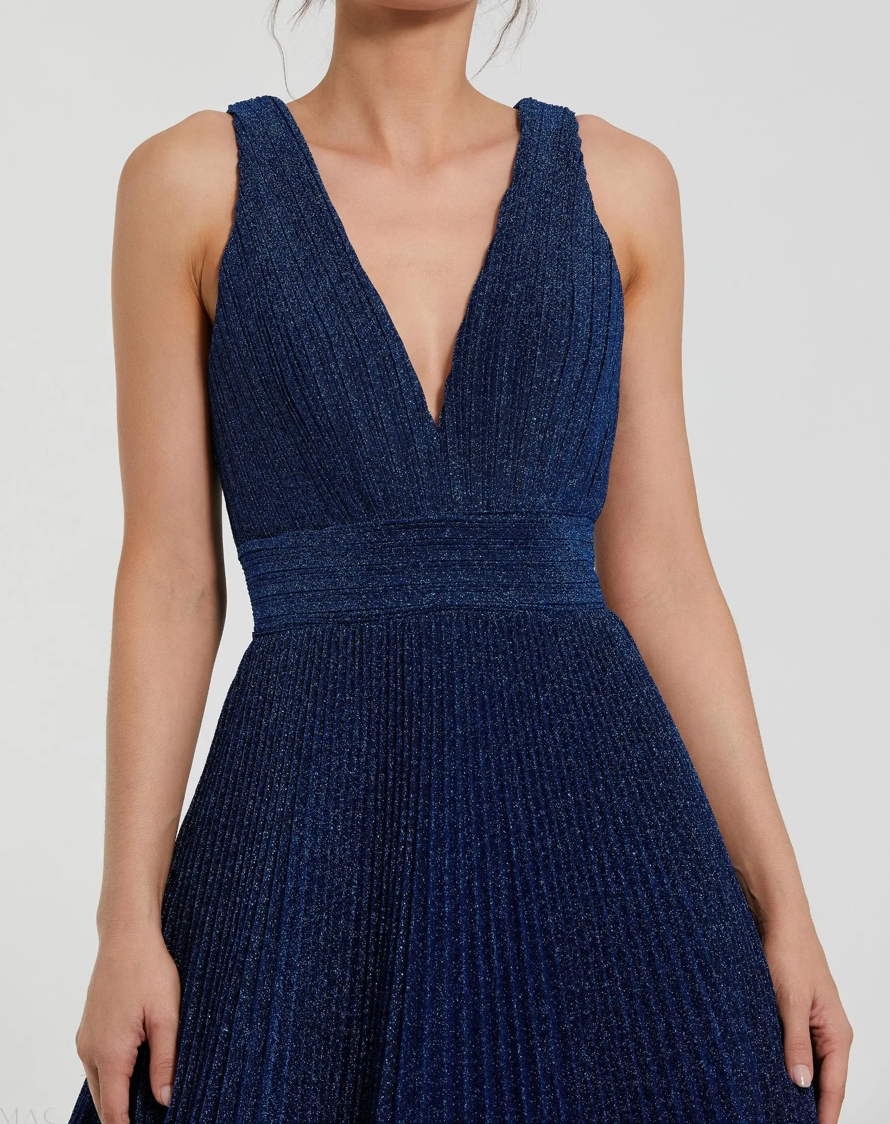 Navy Shimmering Pleated Sleeveless Gown - Image 2