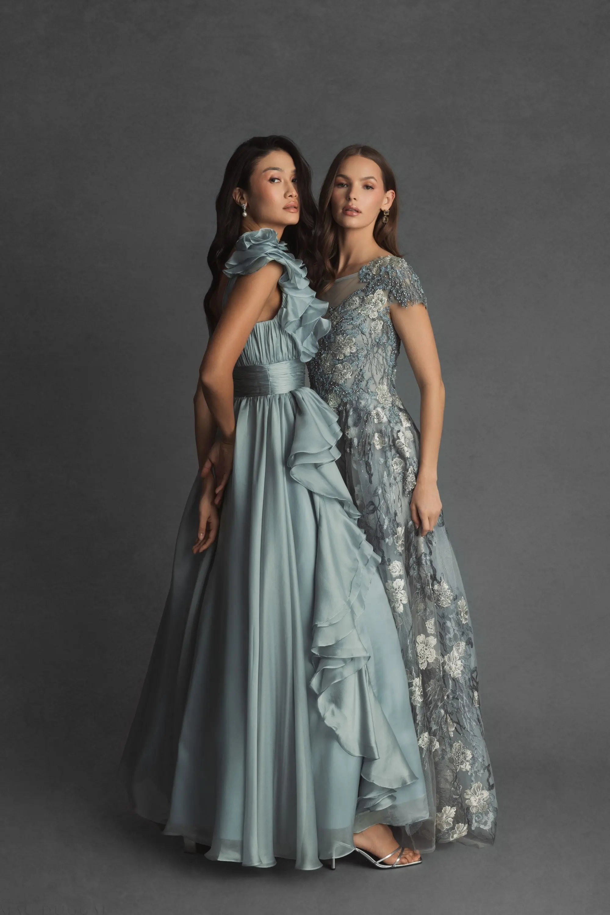 Green Ruffle Shoulder V-Neck Chiffon Gown - Image 4