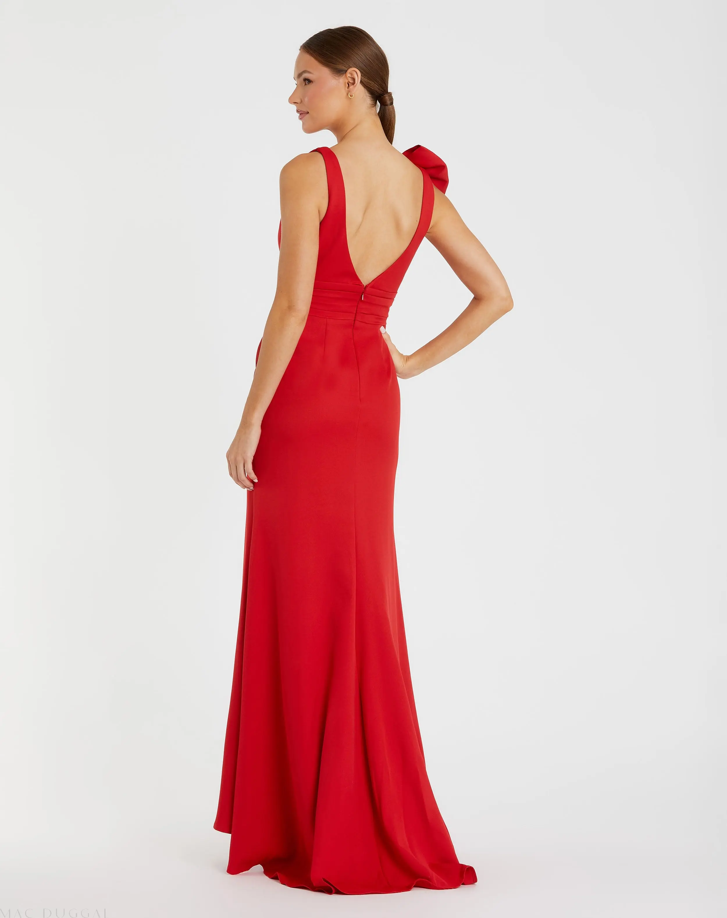 Red Sleeveless V Neck Bow Detail Mermaid Gown - Image 3