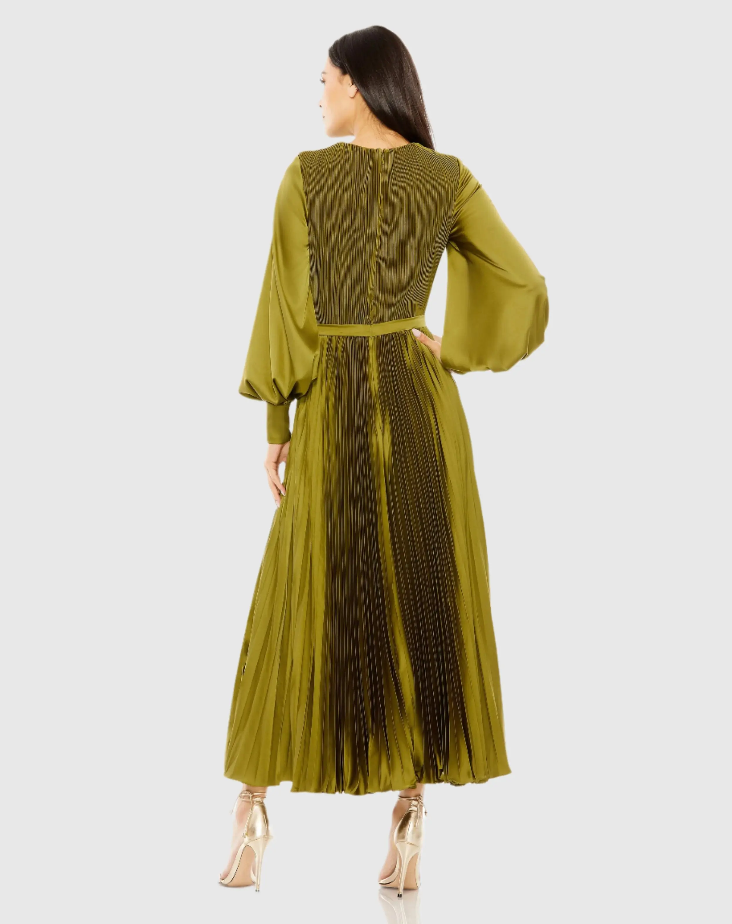 Green Long Sleeve High Neck Heat Pleated Dress - Image 3