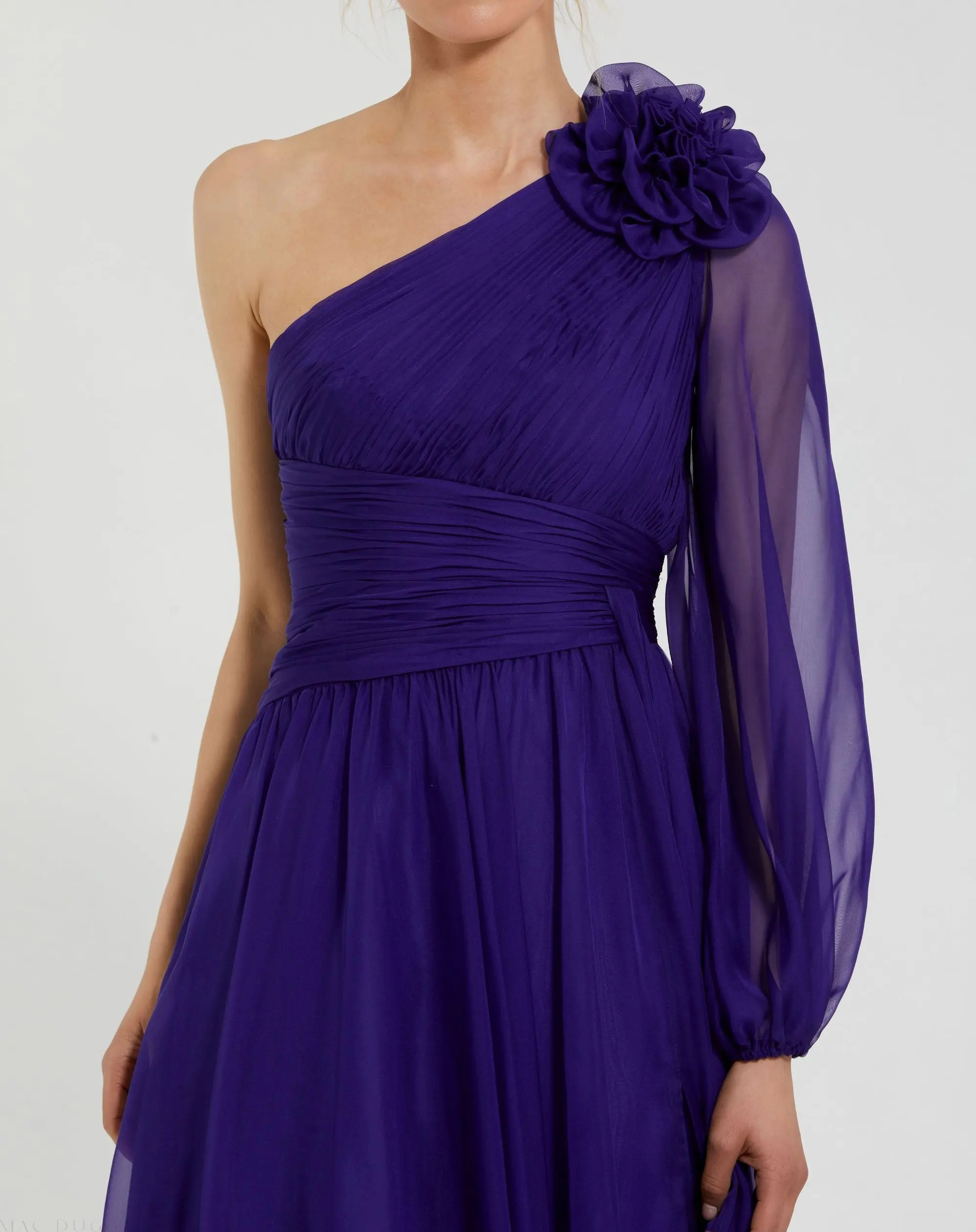 Purple One Sleeve Ruched Chiffon Gown With 3D Flower - Image 2