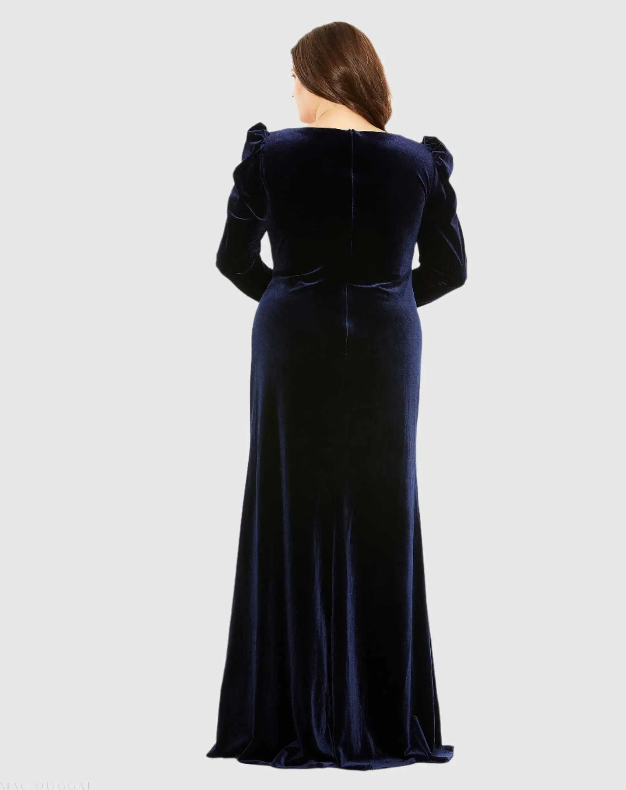 Navy Long Sleeve Velvet Gown with Slit (Plus) - Image 3