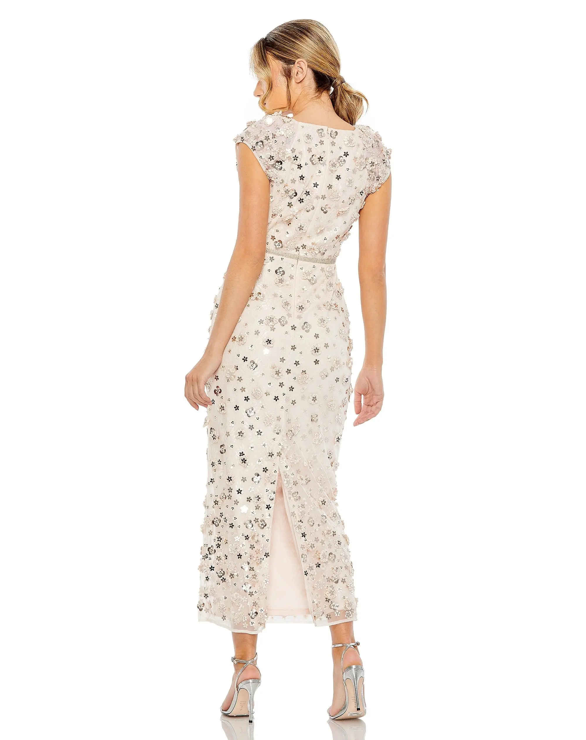 Light Pink Floral Applique Cap Sleeve Sheath Dress - FINAL SALE - Image 3