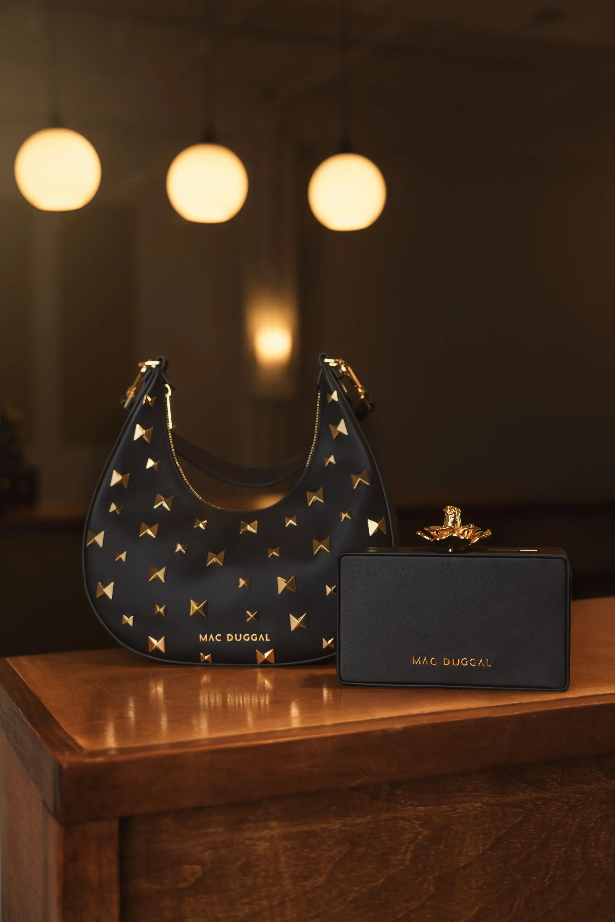 Black Leather Hobo Bag With Gold Hardware - Image 8