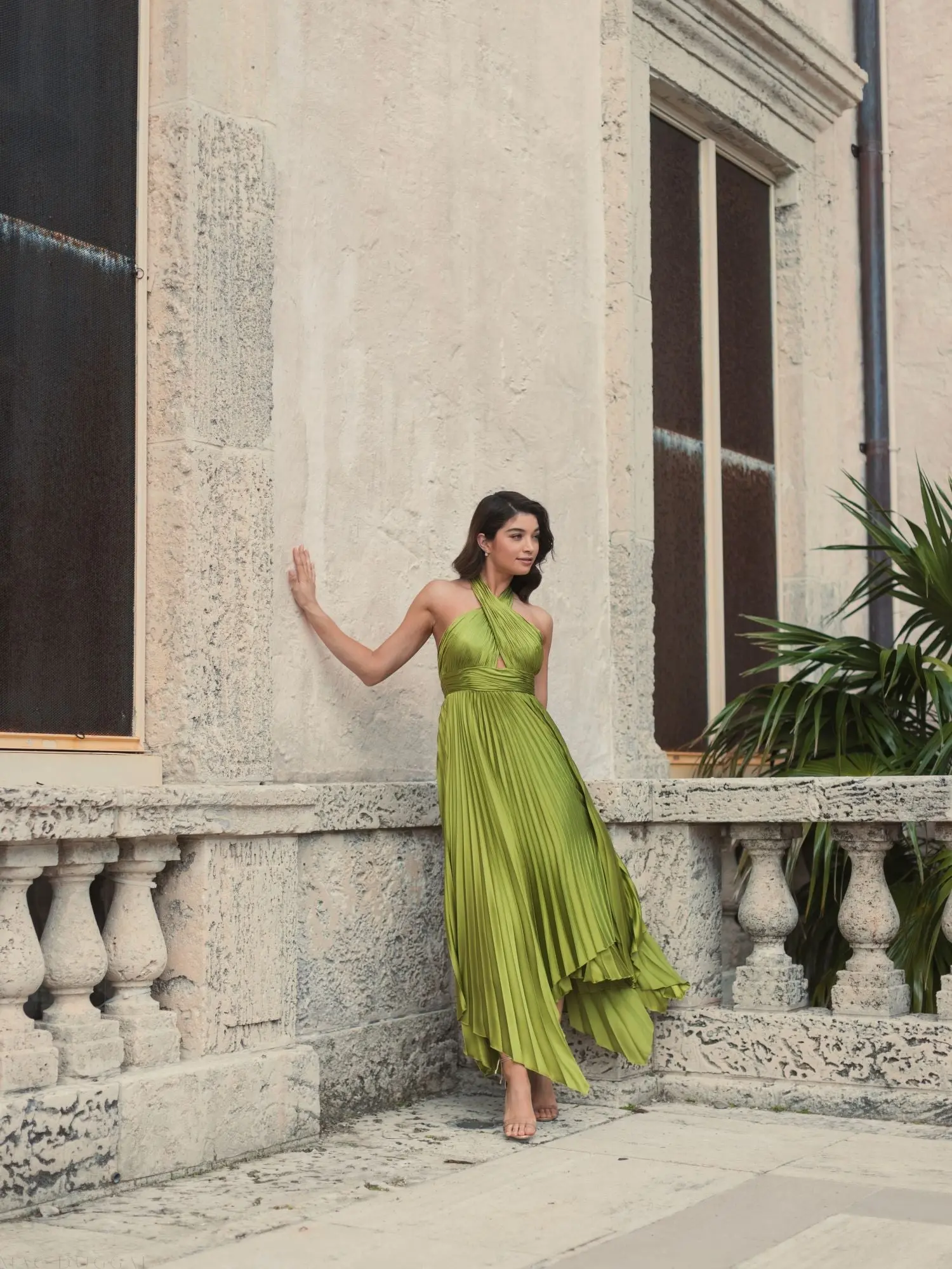Green Pleated Halter Neck Asymmetrical Hem Gown - Image 4
