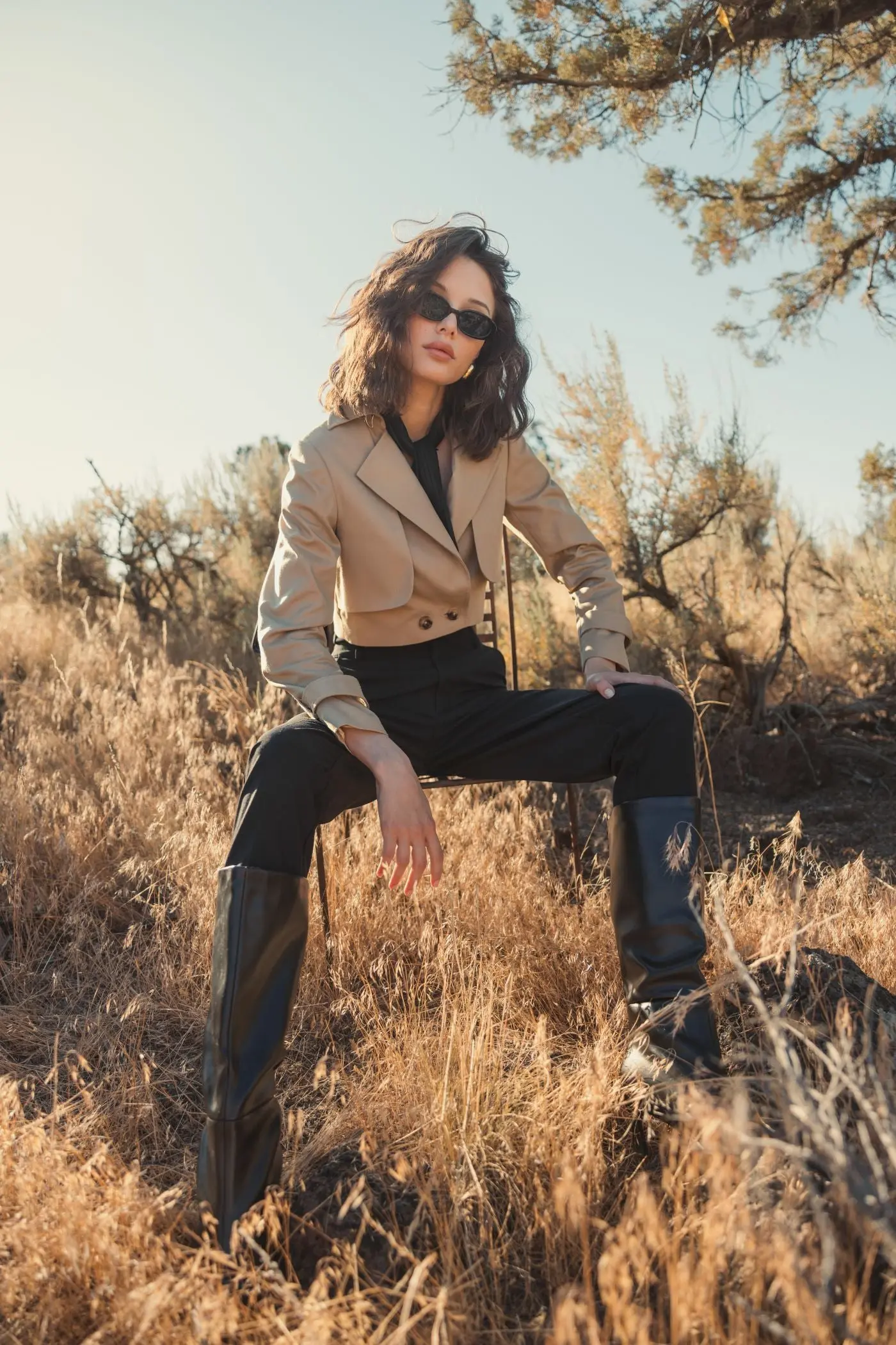Beige Twill Cropped Tailored Trench Jacket - Image 5